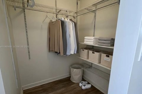 Copropriété à louer à Miami Beach, Floride: 1 chambre, 91.14 m2 № 2048020 - photo 7