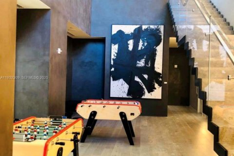 Copropriété à louer à Miami, Floride: 2 chambres, 123.19 m2 № 1990831 - photo 25