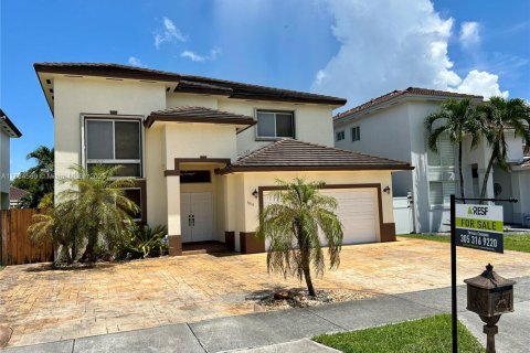 Купить виллу или дом в Майами, Флорида 4 спальни, 207.73м2, № 1930610 - фото 2