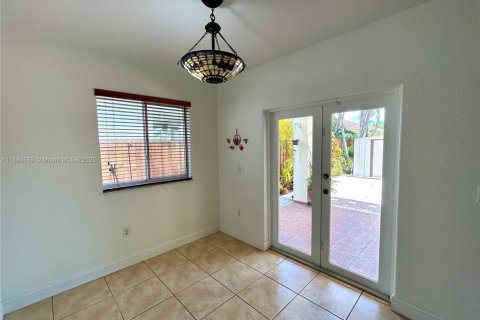 Купить виллу или дом в Майами, Флорида 4 спальни, 207.73м2, № 1930610 - фото 10