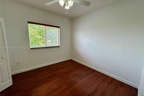 Купить виллу или дом в Майами, Флорида 4 спальни, 207.73м2, № 1930610 - фото 23