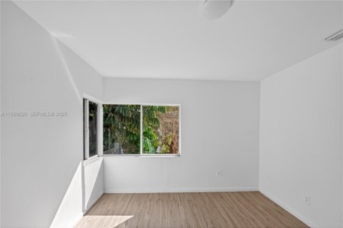 Снять в аренду квартиру в Майами-Бич, Флорида 1 спальня, № 1988745 - фото 8