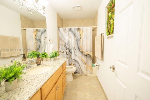 House in Loxahatchee Groves, Florida 3 bedrooms, 148.09 sq.m. № 2068240 - photo 26