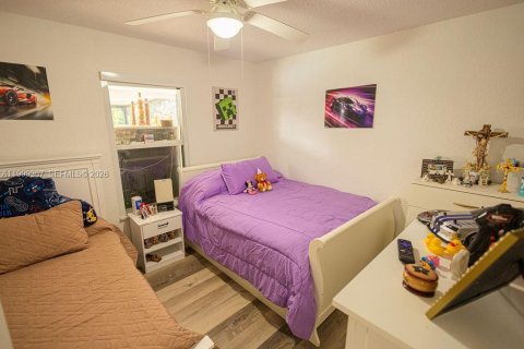 House in Loxahatchee Groves, Florida 3 bedrooms, 148.09 sq.m. № 2068240 - photo 27