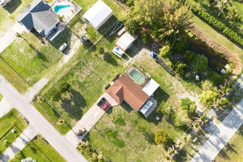 House in Loxahatchee Groves, Florida 3 bedrooms, 148.09 sq.m. № 2068240 - photo 8