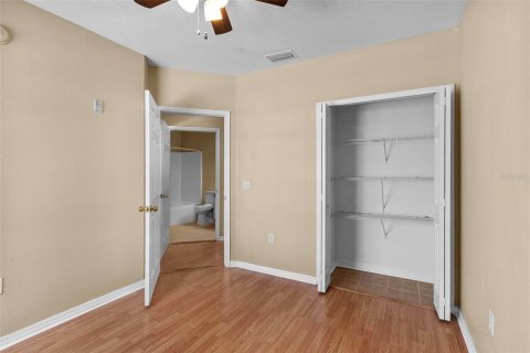 Condo in Riverview, Florida, 3 bedrooms  № 1903270 - photo 14