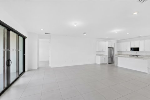 Купить виллу или дом в Хомстед, Флорида 4 спальни, 216м2, № 2405986 - фото 9