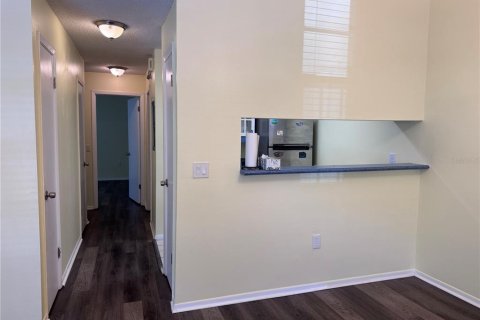 Copropriété à louer à Tampa, Floride: 2 chambres, 84.73 m2 № 2427627 - photo 3