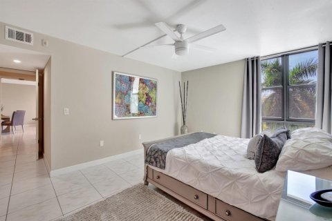 Copropriété à louer à Fort Lauderdale, Floride: 2 chambres, 103.12 m2 № 2191664 - photo 15