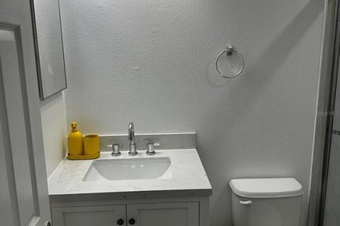 Adosado en venta en Kissimmee, Florida, 3 dormitorios, 121.89 m2 № 2103017 - foto 28