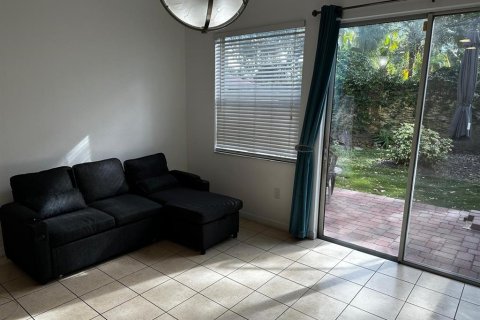 Adosado en venta en Kissimmee, Florida, 3 dormitorios, 121.89 m2 № 2103017 - foto 27