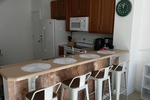 Adosado en venta en Kissimmee, Florida, 3 dormitorios, 121.89 m2 № 2103017 - foto 13