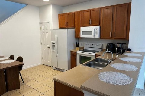 Adosado en venta en Kissimmee, Florida, 3 dormitorios, 121.89 m2 № 2103017 - foto 25