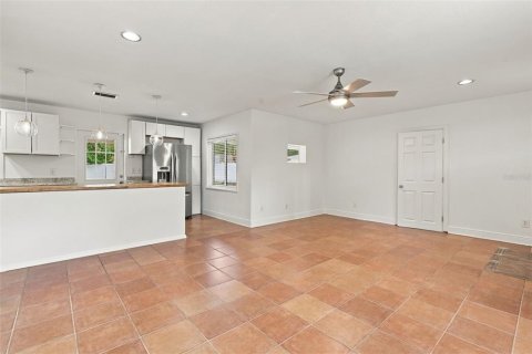 Villa ou maison à vendre à Orlando, Floride: 4 chambres, 123.28 m2 № 2431703 - photo 23