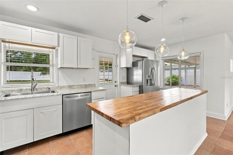 Villa ou maison à vendre à Orlando, Floride: 4 chambres, 123.28 m2 № 2431703 - photo 13