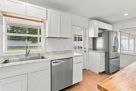 Villa ou maison à vendre à Orlando, Floride: 4 chambres, 123.28 m2 № 2431703 - photo 11