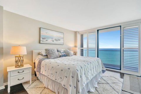 Condo in Jupiter, Florida, 3 bedrooms  № 2158523 - photo 19