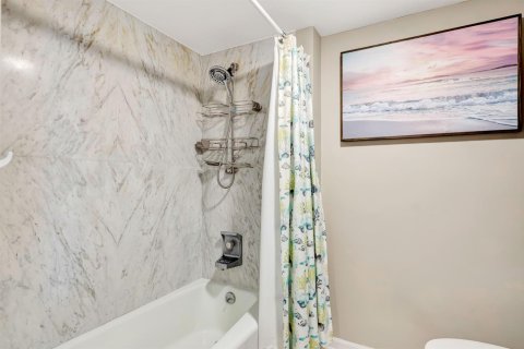 Condo in Jupiter, Florida, 3 bedrooms  № 2158523 - photo 28