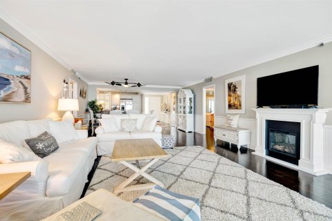 Condo in Jupiter, Florida, 3 bedrooms  № 2158523 - photo 9