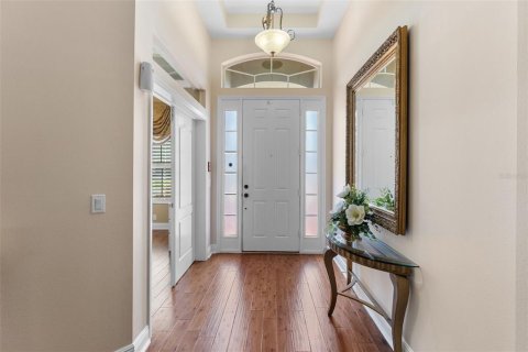 House in Orlando, Florida 5 bedrooms, 305.37 sq.m. № 1795745 - photo 4