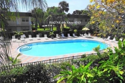 Copropriété à louer à Oakland Park, Floride: 2 chambres, 56.58 m2 № 2031935 - photo 9