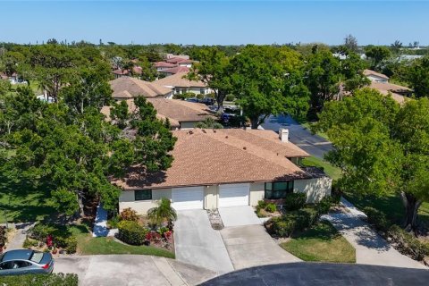 House in Bradenton, Florida 2 bedrooms, 132.39 sq.m. № 1642152 - photo 5