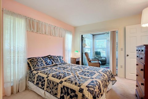 House in Bradenton, Florida 2 bedrooms, 132.39 sq.m. № 1642152 - photo 24
