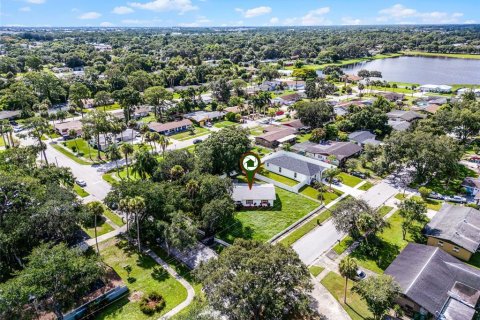 House in Cocoa, Florida 3 bedrooms, 109.62 sq.m. № 1883355 - photo 15