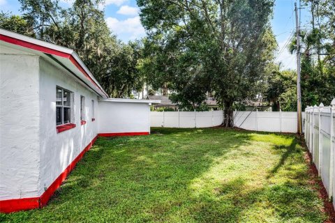 House in Cocoa, Florida 3 bedrooms, 109.62 sq.m. № 1883355 - photo 9