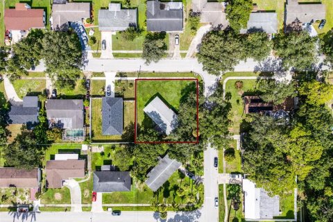 House in Cocoa, Florida 3 bedrooms, 109.62 sq.m. № 1883355 - photo 13