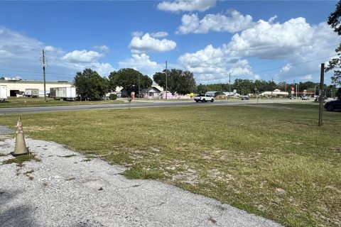 Propiedad comercial en alquiler en Ocala, Florida, 180.23 m2 № 2259109 - foto 15