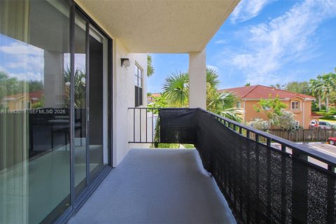 Copropriété à vendre à Tamarac, Floride: 2 chambres, 98.48 m2 № 1999390 - photo 13