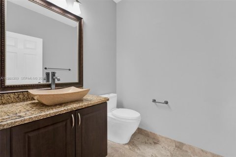 Снять в аренду виллу или дом в Уэстон, Флорида 4 спальни, 208.1м2, № 2023272 - фото 18