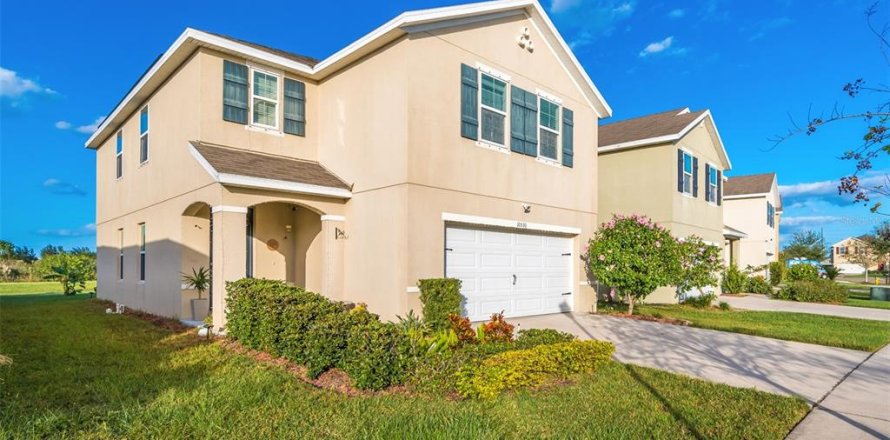Casa en Riverview, Florida 4 dormitorios, 215.9 m2 № 1917873
