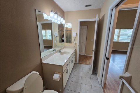 Villa ou maison à louer à New Port Richey, Floride: 2 chambres, 206.61 m2 № 1833322 - photo 30