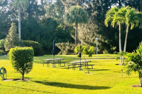 Condominio en alquiler en Fort Lauderdale, Florida, 2 dormitorios, 74.32 m2 № 2063334 - foto 14