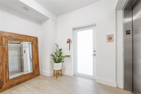 Condominio en venta en Coral Gables, Florida, 2 dormitorios, 146.51 m2 № 1848745 - foto 2
