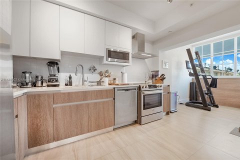 Condominio en venta en Coral Gables, Florida, 2 dormitorios, 146.51 m2 № 1848745 - foto 9