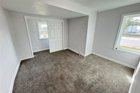 House in Auburndale, Florida 2 bedrooms, 69.86 sq.m. № 1411177 - photo 15
