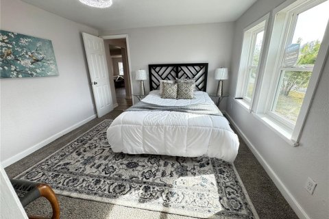 House in Auburndale, Florida 2 bedrooms, 69.86 sq.m. № 1411177 - photo 10