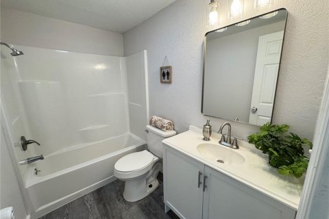 House in Auburndale, Florida 2 bedrooms, 69.86 sq.m. № 1411177 - photo 14