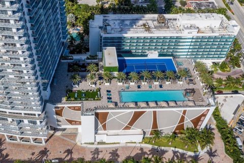 Condominio en venta en Hallandale Beach, Florida, 1 dormitorio № 1812200 - foto 9