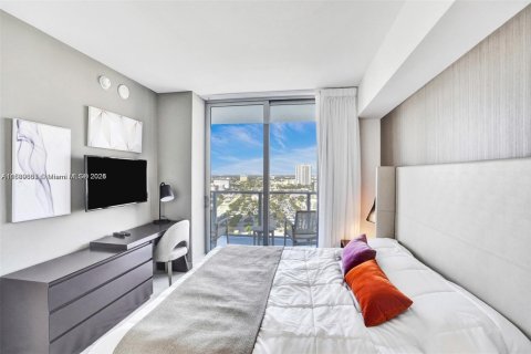 Condominio en venta en Hallandale Beach, Florida, 1 dormitorio № 1812200 - foto 22