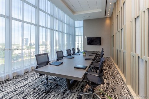 Condominio en venta en Hallandale Beach, Florida, 1 dormitorio № 1812200 - foto 30