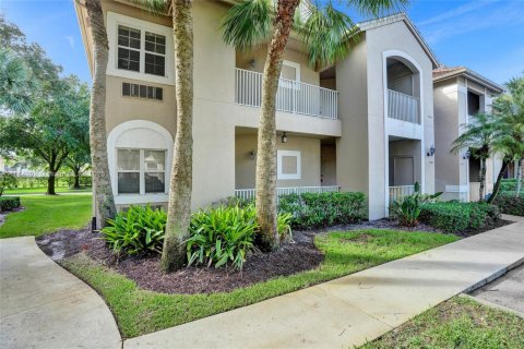 Condo in Port St. Lucie, Florida, 2 bedrooms  № 1893244 - photo 1