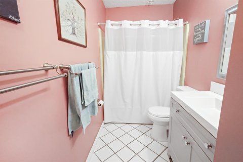 House in Vero Beach, Florida 3 bedrooms, 144.37 sq.m. № 2176924 - photo 17