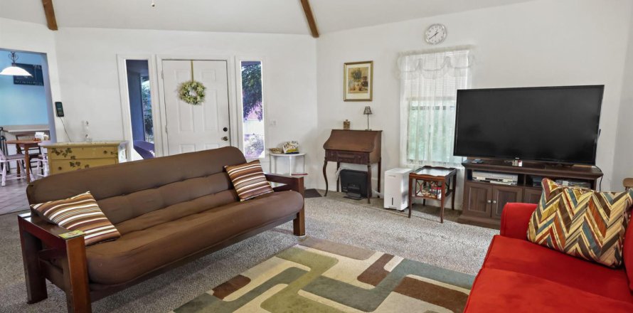 House in Vero Beach, Florida 3 bedrooms, 144.37 sq.m. № 2176924
