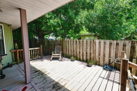 House in Vero Beach, Florida 3 bedrooms, 144.37 sq.m. № 2176924 - photo 26