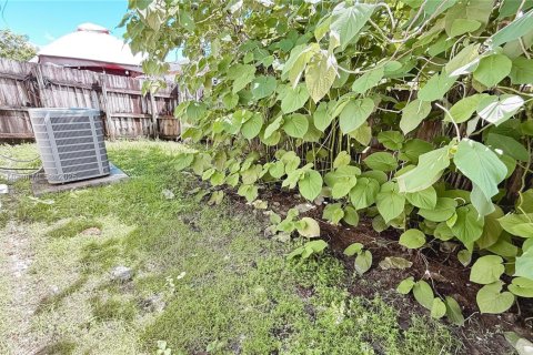 House in Homestead, Florida 3 bedrooms, 107.77 sq.m. № 1956255 - photo 4