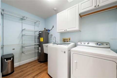 Condominio en venta en Sarasota, Florida, 3 dormitorios, 142.42 m2 № 1853631 - foto 26